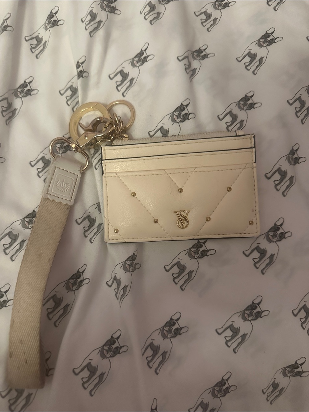 Victoria's Secret Cream Quilted Card & Key Holder with Gold Hardware - Picture 1 of 1